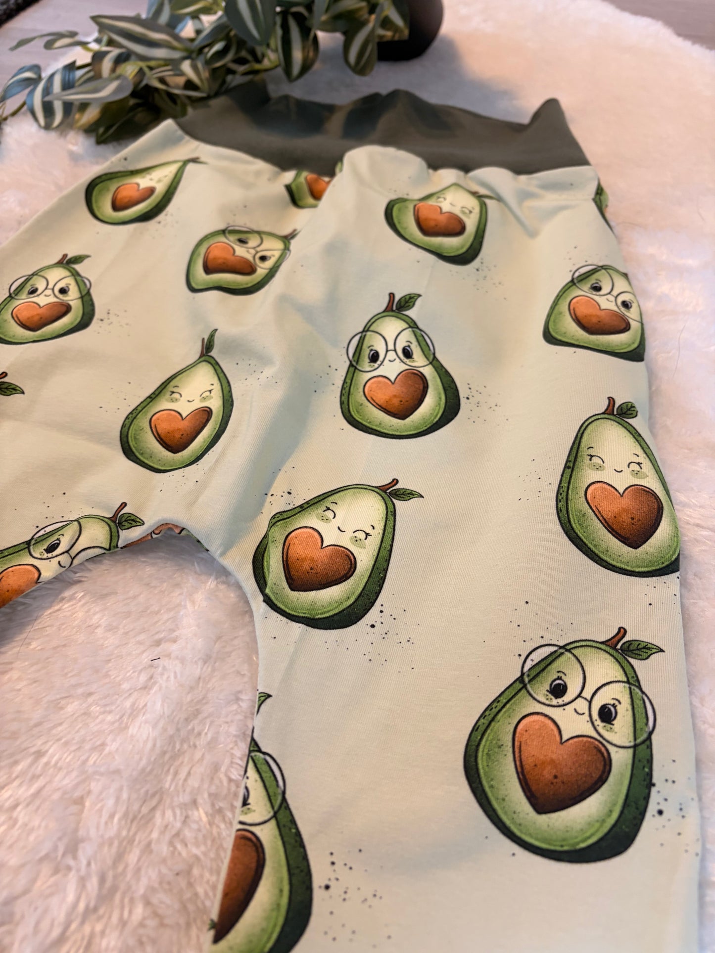 Pumphose Avocado-Gesichter Gr.98